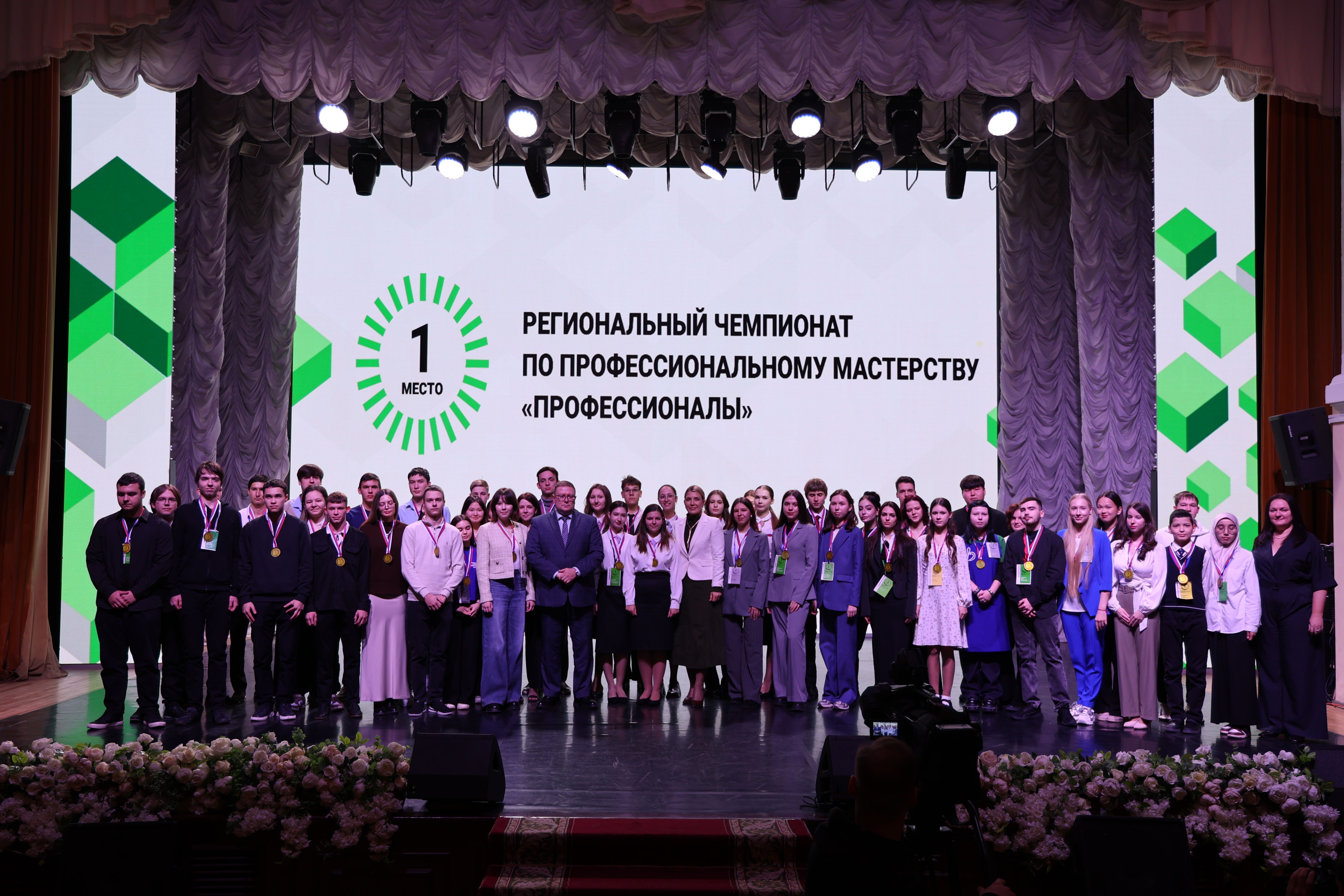 Астраханские студенты борются за победу на межрегиональных соревнованиях чемпионата «Профессионалы»